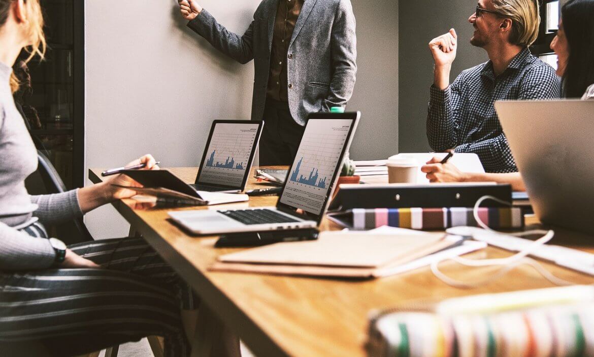 Réunion de travail en équipe